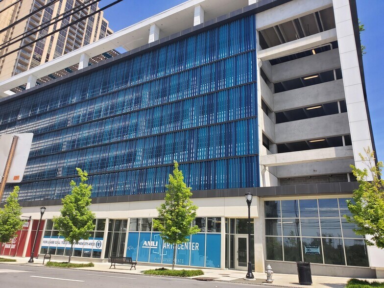 Primary Photo Of 1240 W Peachtree St, Atlanta Apartments For Lease