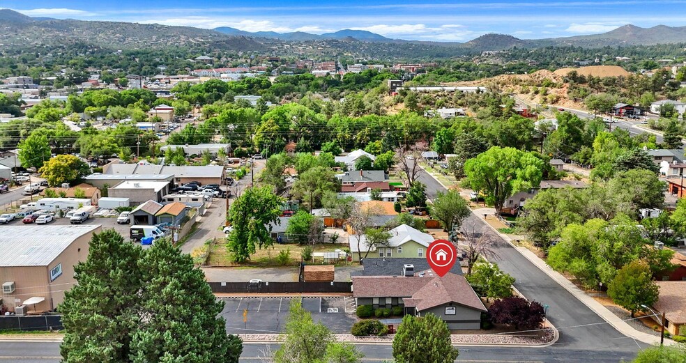 More Photos Of 143 E Merritt St, Prescott Medical For Sale