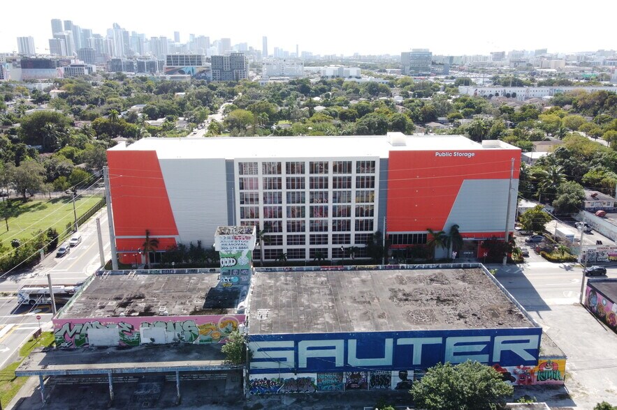 More Photos Of 321 NW 37th St, Miami Land For Sale