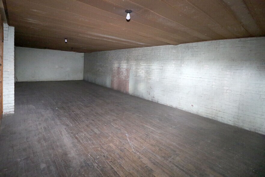 More Photos Of 312 N 7th St, Steubenville Warehouse For Sale