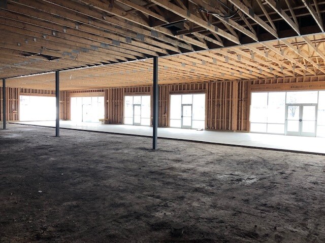 More Photos Of 212 Southampton Rd, Westfield Freestanding For Lease