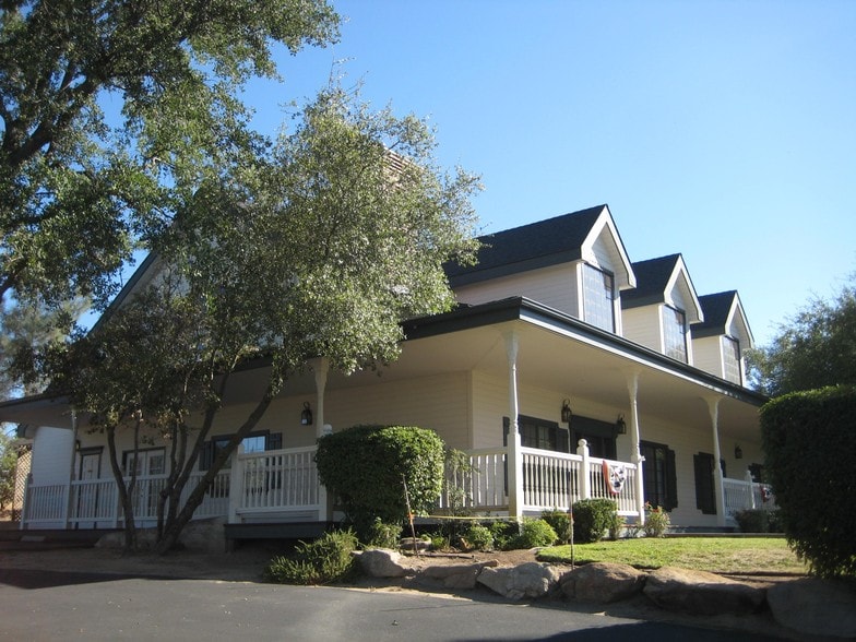 Primary Photo Of 32011 Meadow Ridge Rd, Coarsegold Office For Sale