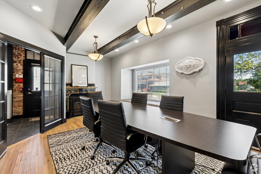 More Photos Of 39 E Main St, Marlton Office Residential For Lease