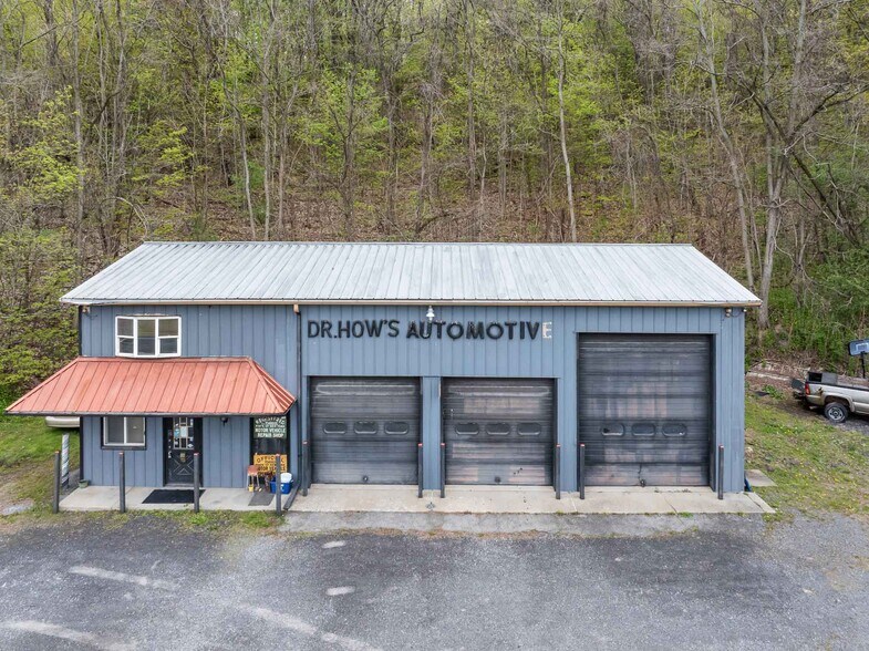 More Photos Of 12753 State Route 9W, West Coxsackie Auto Repair For Sale