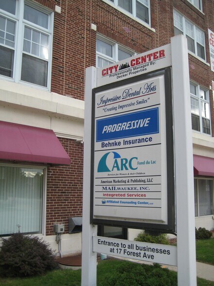 More Photos Of 17 Forest Ave, Fond Du Lac Apartments For Lease
