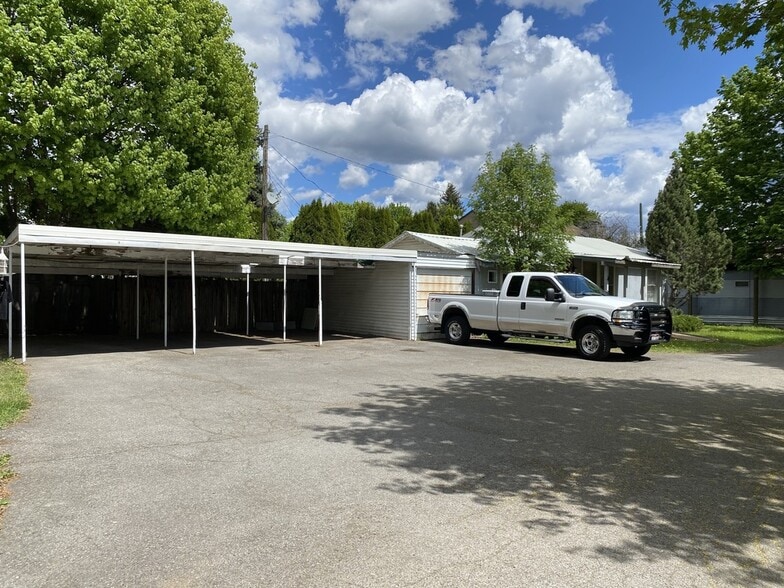 More Photos Of 9360 N Government Way, Hayden Storefront Retail Residential For Sale