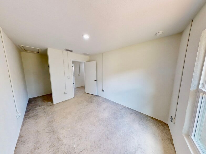 More Photos Of 2703 Avenue G, Fort Pierce Apartments For Sale