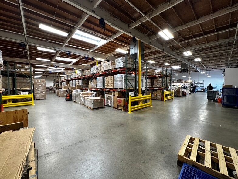 More Photos Of 1401 Vanguard Dr, Oxnard Unknown For Lease