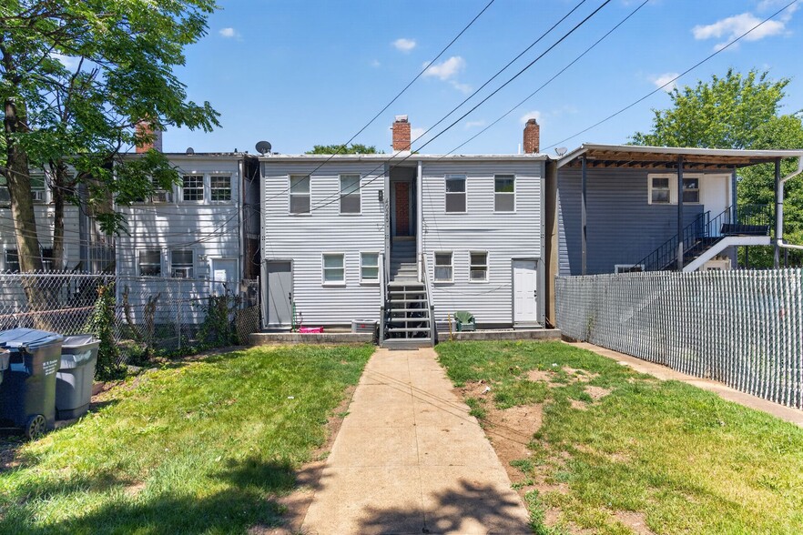More Photos Of 4025 Kansas Ave NW, Washington Apartments For Sale