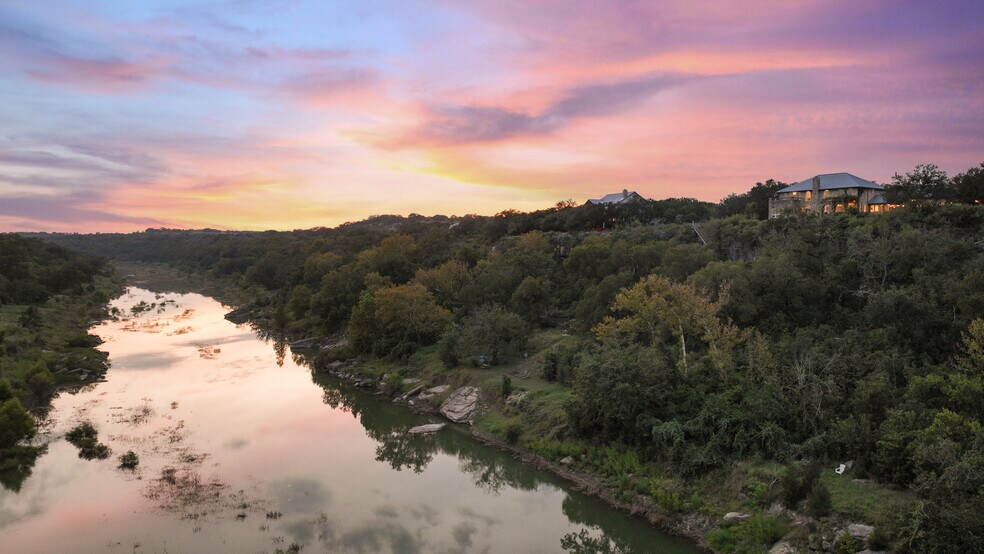 More Photos Of 5229 Hupedo Ranch Rd, Spicewood Specialty For Sale