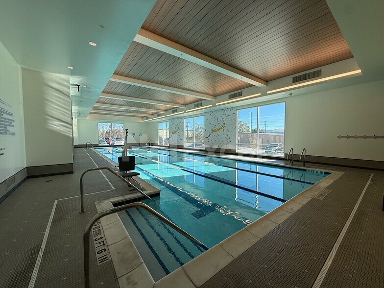 More Photos Of 9955 Braun Rd, Helotes Health Club For Sale