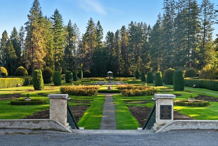 More Photos Of 2009 S Grand Blvd, Spokane Apartments For Sale