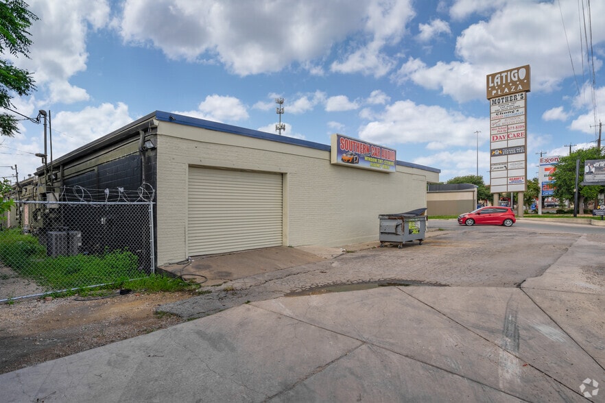 More Photos Of 8117-8165 Latigo Plz, San Antonio Unknown For Lease