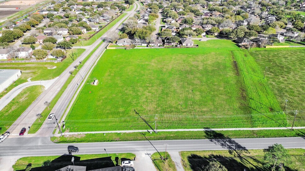 More Photos Of 0 Reading Rd, Rosenberg Land For Sale