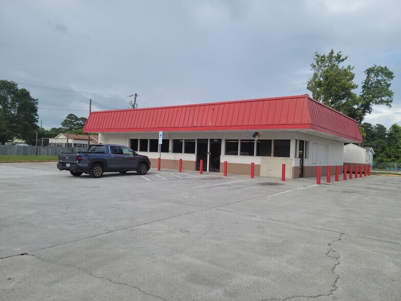 Primary Photo Of 5800 Castle Hayne Rd, Castle Hayne Freestanding For Lease