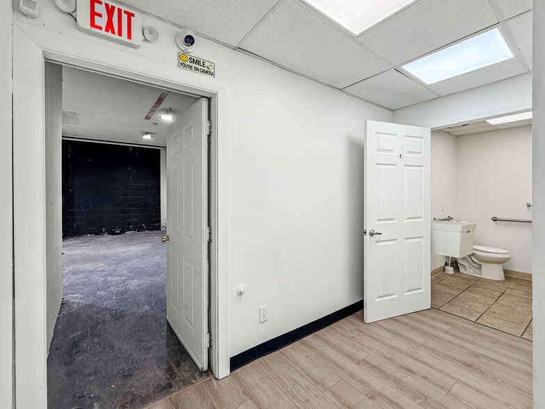 More Photos Of 64 Dewey St, Worcester Office For Sale