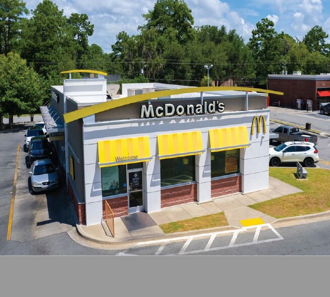 Primary Photo Of 2 W Thigpen Ave, Lakeland Fast Food For Sale