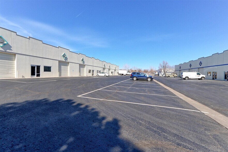 More Photos Of 4475 W 58th Ave, Arvada Light Distribution For Sale