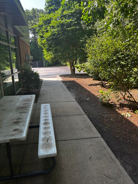 More Photos Of 3400 Veterans Memorial Hwy, Bohemia Office For Lease