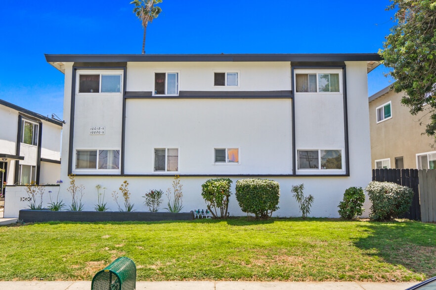 More Photos Of 10018 Foster Rd, Bellflower Apartments For Sale