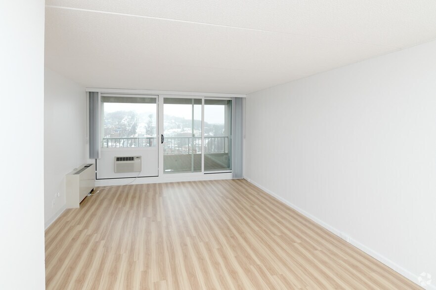More Photos Of 1371 Beacon St, Brookline Apartments For Lease
