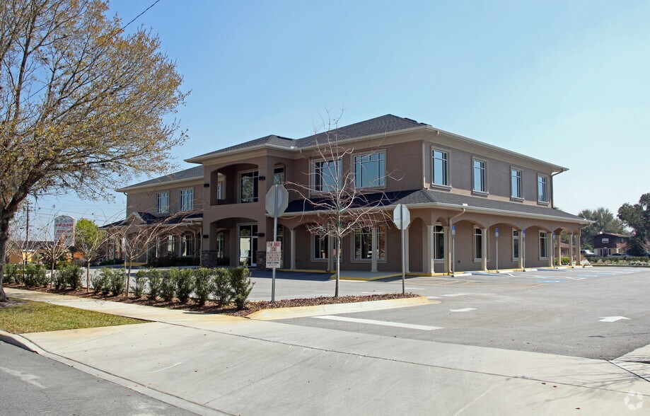 More Photos Of 1321 E Memorial Blvd, Lakeland Medical For Lease