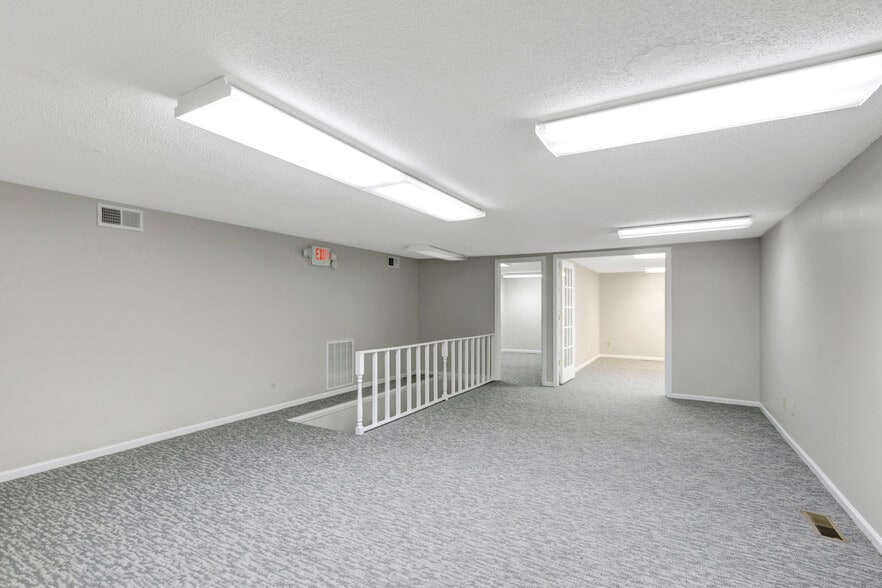 More Photos Of 6716 Heritage Business Ct, Chattanooga Office For Lease