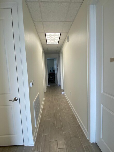 More Photos Of 12930 Dairy Ashford Rd, Sugar Land Medical For Lease