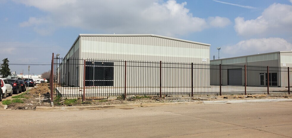 More Photos Of 9334 Ronda Ln, Houston Industrial For Lease