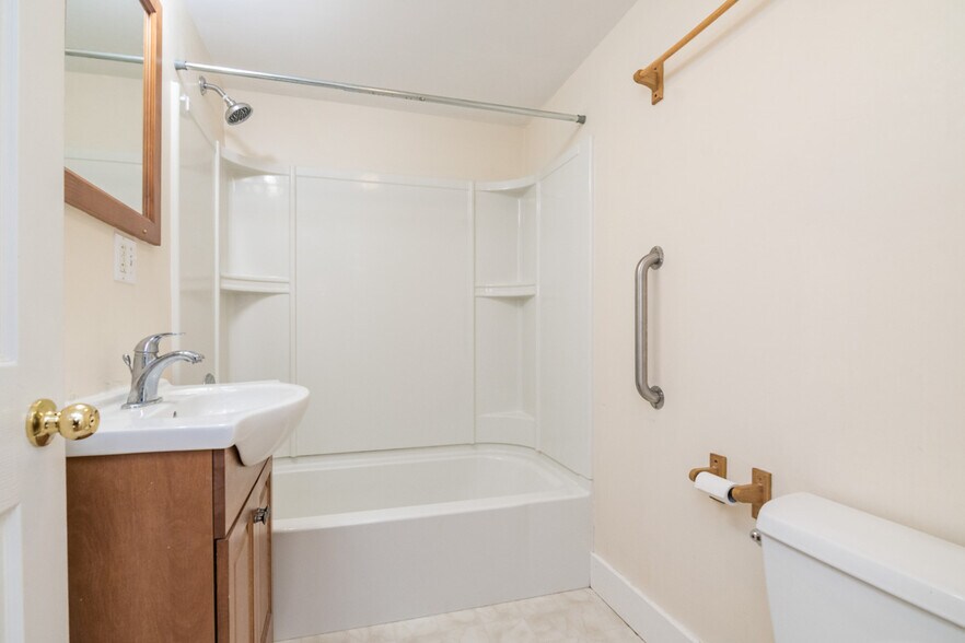 More Photos Of 16 Paquette Ave, Northampton Apartments For Sale