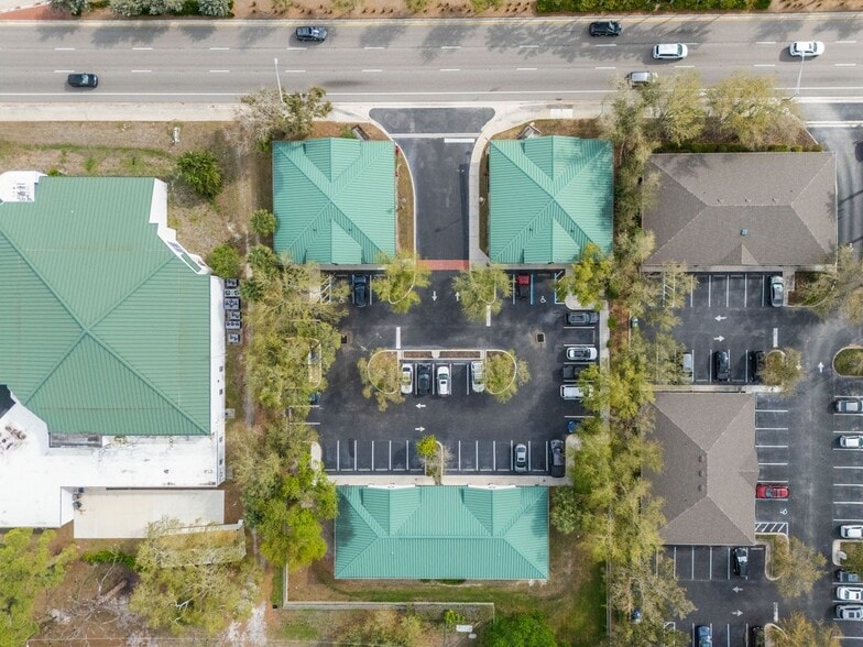 More Photos Of 3293 Fruitville Rd, Sarasota Medical For Sale