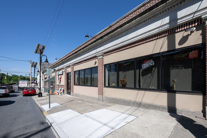 More Photos Of 601 Front St, Catasauqua Restaurant For Sale