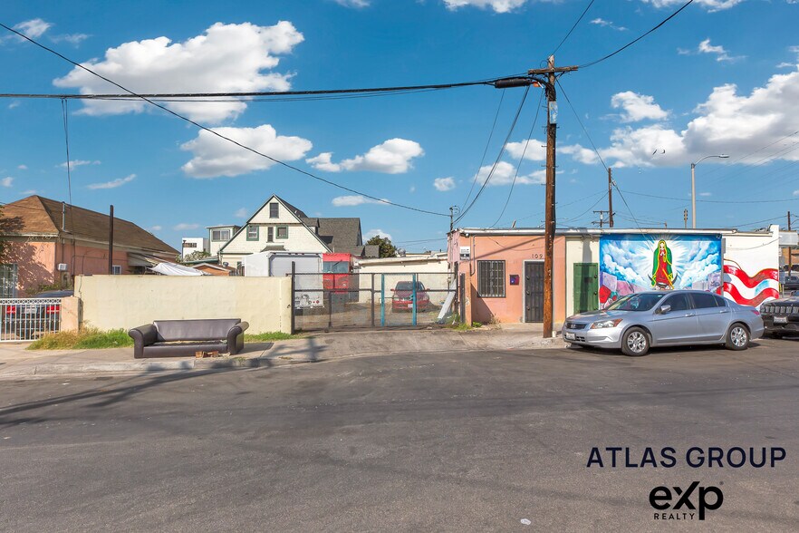 More Photos Of 3842 E 1st St, Los Angeles Storefront Retail Residential For Sale