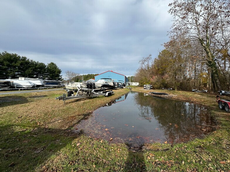 More Photos Of 121 Rental Ln, Grasonville Light Distribution For Lease