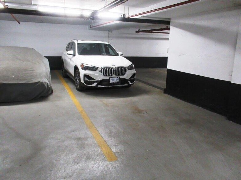 More Photos Of 120 Carlton St, Toronto Office For Sale