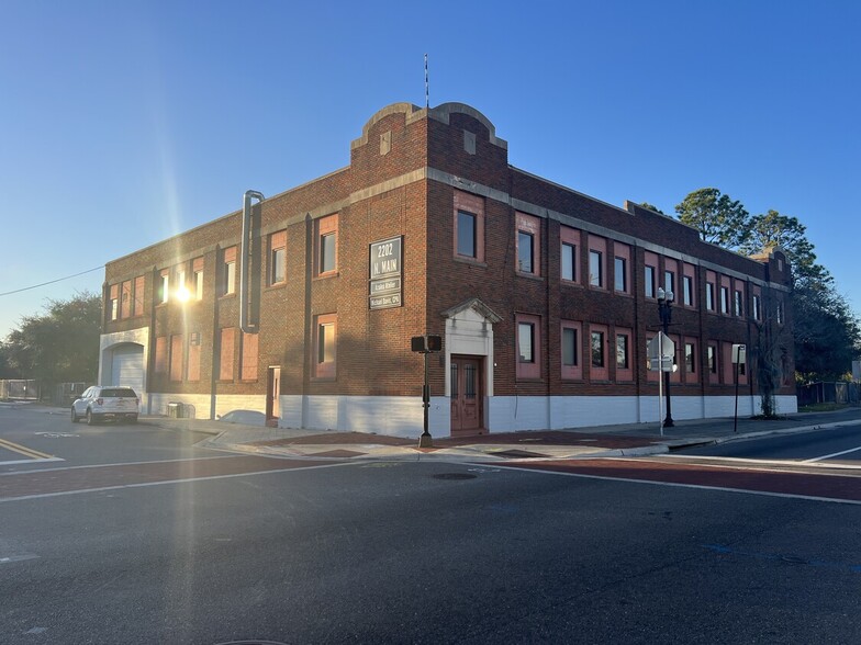 Primary Photo Of 2202 N Main St, Jacksonville Distribution For Lease