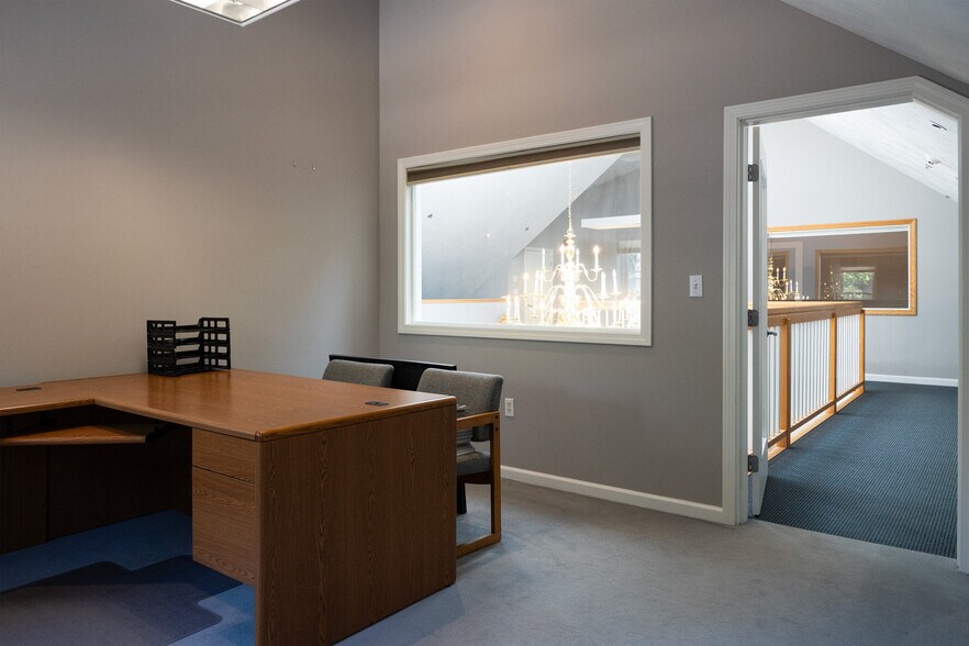 More Photos Of 7 Christy Dr, Brockton Office Residential For Sale