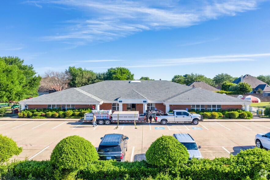 More Photos Of 210 N Alma Rd, Allen Daycare Center For Lease