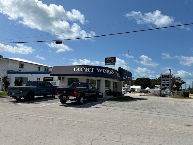 More Photos Of 98150 Overseas Hwy, Key Largo Storefront Retail Office For Sale