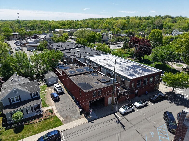 More Photos Of 65 Park Ave, Hillsdale Industrial For Sale