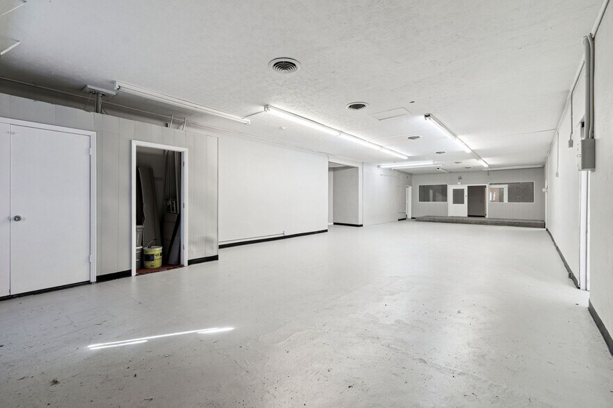 More Photos Of 715 McDuff Ave, Jacksonville Storefront Retail Residential For Sale