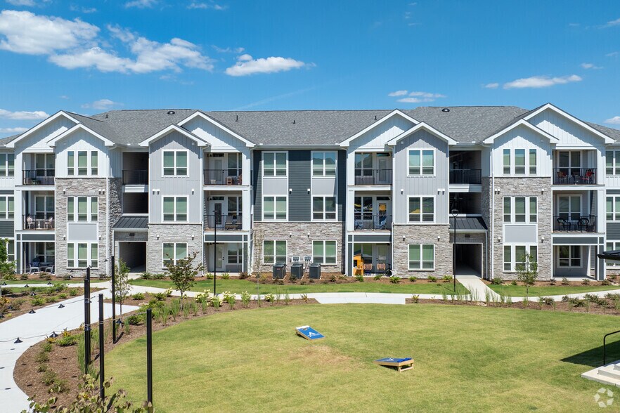 More Photos Of 400 Alex Ridge Dr, Fuquay Varina Apartments For Lease