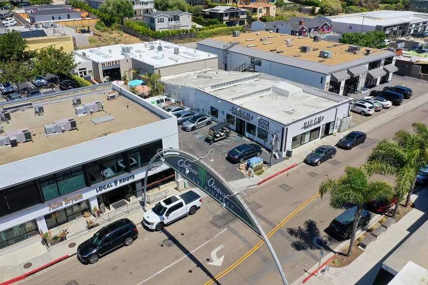 More Photos Of 118 S Cedros Ave, Solana Beach Storefront For Sale