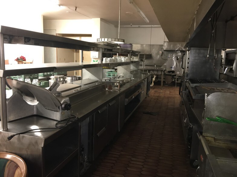 More Photos Of 1701 Hwy 93 S, Kalispell Hotel For Sale