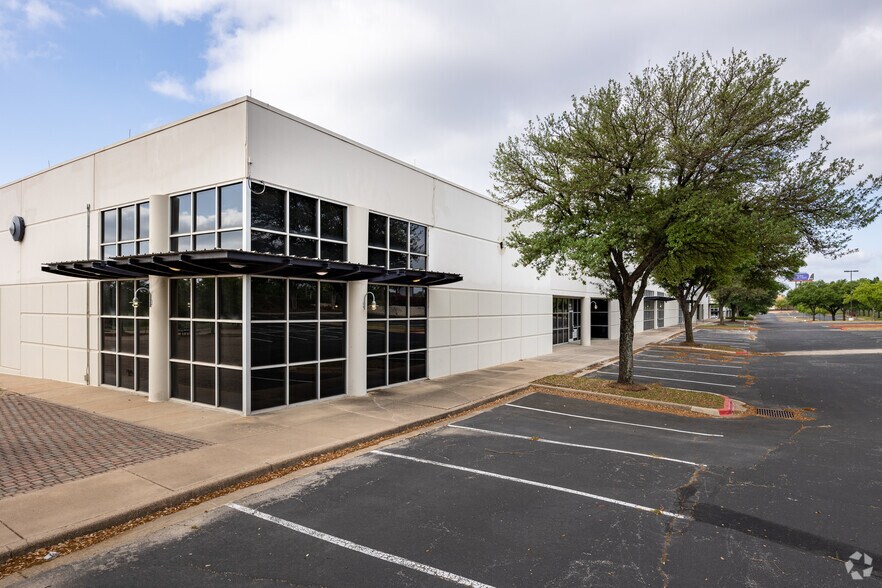 Primary Photo Of 7401 E Ben White Blvd, Austin Warehouse For Lease