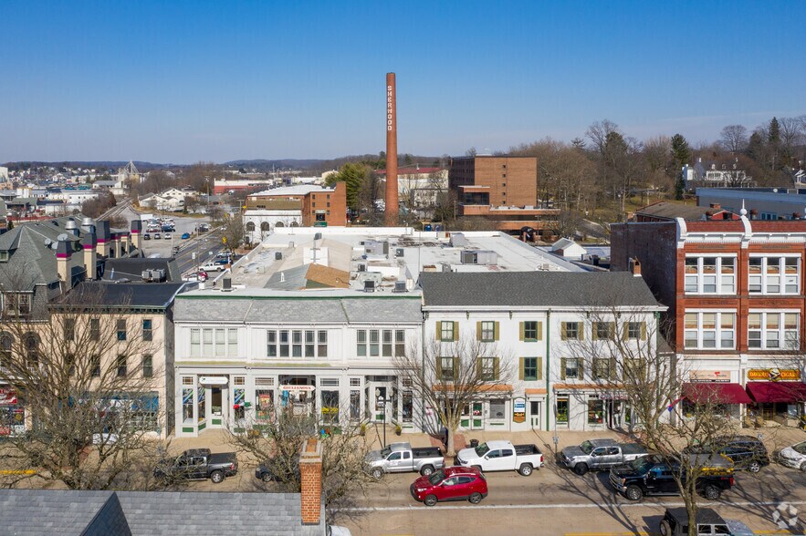 More Photos Of 9-19 E Main St, Westminster Office For Lease