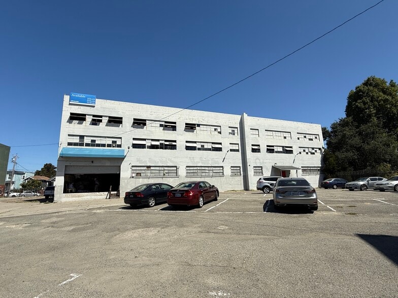 More Photos Of 865 Isabella St, Oakland Warehouse For Sale