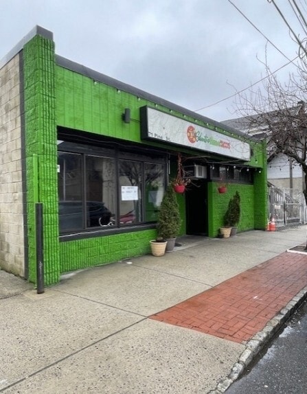 Primary Photo Of 71 Pine St, Montclair Storefront For Lease