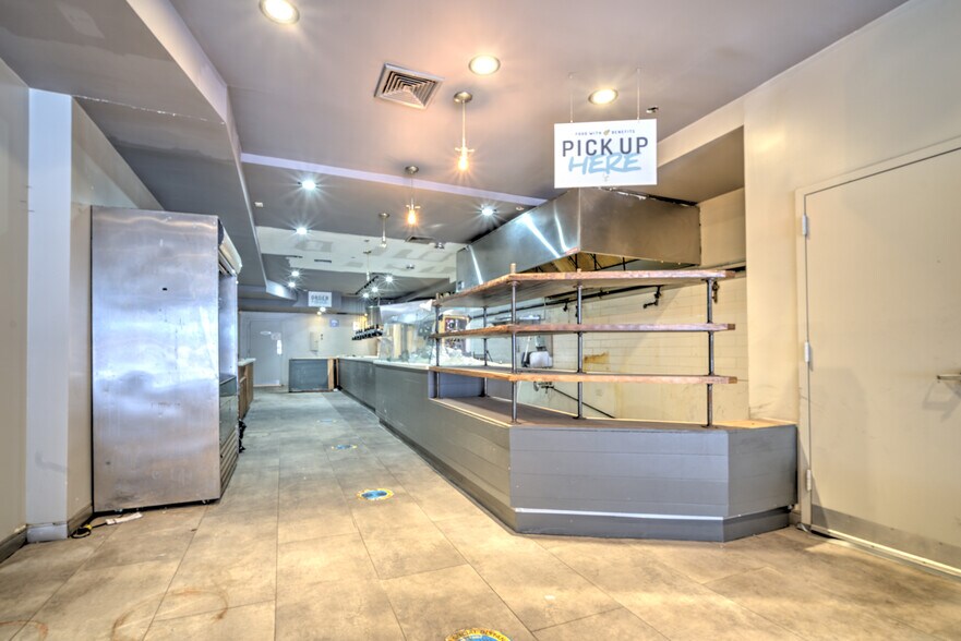 More Photos Of 295 7th Ave, New York Storefront Retail Office For Lease