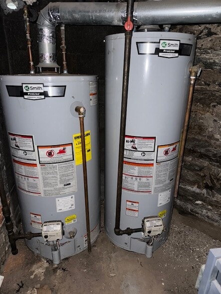 More Photos Of 179 7th Ave, Brooklyn Storefront Retail Residential For Sale